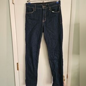 Womens Old Navy Dark Wash Jeans. Like New.